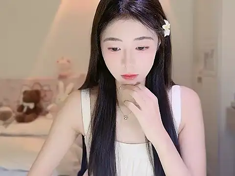 Snapshot of Onecutelittle chatting on October 2025 04:42:01 AM Onecutelittle online show from October 2025 04:42:01 AM