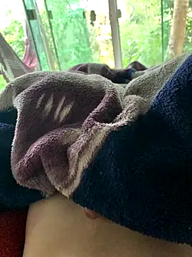 loiromaisdezoito online show from October 2025 08:25:01 PM