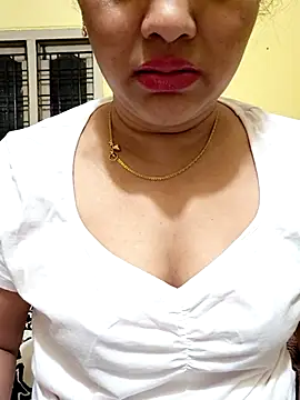 Snapshot of Nazeera_Telugu_Ammayi chatting on November 2025 02:16:01 PM Nazeera Telugu Ammayi online show from November 2025 02:16:01 PM