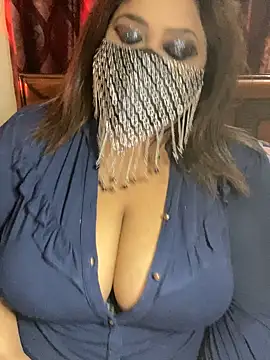 blackpearl     online show from December 2025 05:21:01 PM