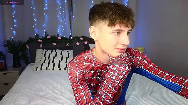 Snapshot of crisp1n chatting on December 2025 02:48:01 PM crisp1n online show from December 2025 02:48:01 PM