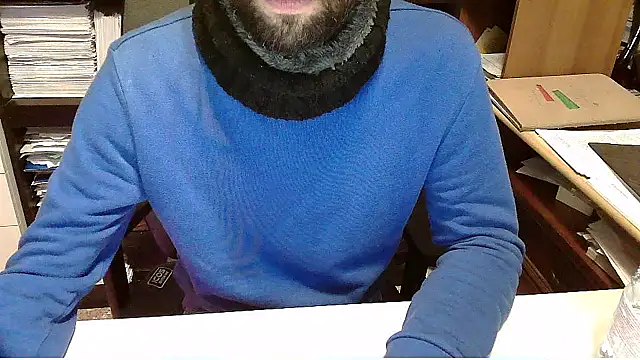 Snapshot of topg84 chatting on November 2025 05:45:02 PM topg84 online show from November 2025 05:45:02 PM