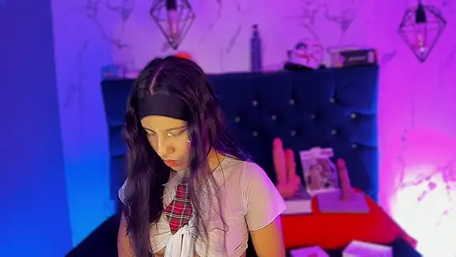 Snapshot of Dakotaa_Johnson chatting on November 2025 06:41:02 PM Dakotaa Johnson online show from November 2025 06:41:02 PM