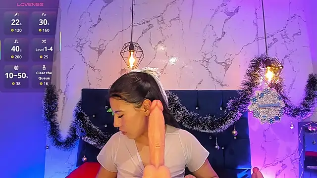 Snapshot of Dakotaa_Johnson chatting on December 2025 06:26:01 PM Dakotaa Johnson online show from December 2025 06:26:01 PM