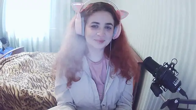 MadamDestiny online show from October 2025 09:54:01 AM