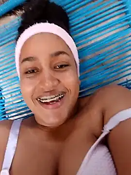 Snapshot of NahomiWalker_ chatting on November 2025 05:55:02 PM NahomiWalker online show from November 2025 05:55:02 PM