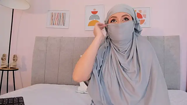 Snapshot of fatiima_ chatting on October 2025 07:19:02 PM fatiima online show from October 2025 07:19:02 PM