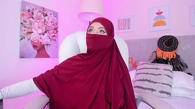 Snapshot of fatiima_ chatting on October 2025 07:26:02 PM fatiima online show from October 2025 07:26:02 PM