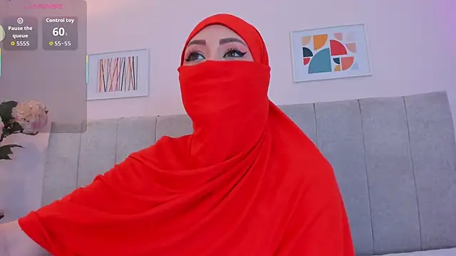 Snapshot of fatiima_ chatting on December 2025 07:08:02 PM fatiima online show from December 2025 07:08:02 PM