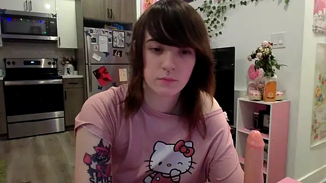 Snapshot of Trickylucy555 chatting on October 2025 06:36:01 AM Trickylucy555 online show from October 2025 06:36:01 AM