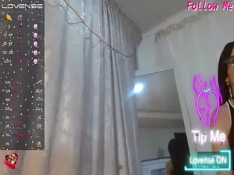 Snapshot of NATTYDOLL74 chatting on November 2025 08:43:01 PM NATTYDOLL74 online show from November 2025 08:43:01 PM