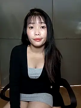 Snapshot of Fish_yellow chatting on October 2025 03:20:02 AM Fish yellow online show from October 2025 03:20:02 AM