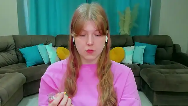 Snapshot of Stella_Light chatting on October 2025 11:28:01 AM Stella Light online show from October 2025 11:28:01 AM