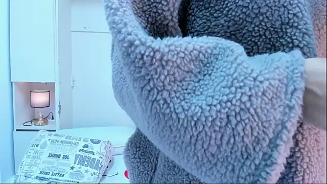 Snapshot of Blackywhiite chatting on October 2025 04:57:02 AM Blackywhiite online show from October 2025 04:57:02 AM