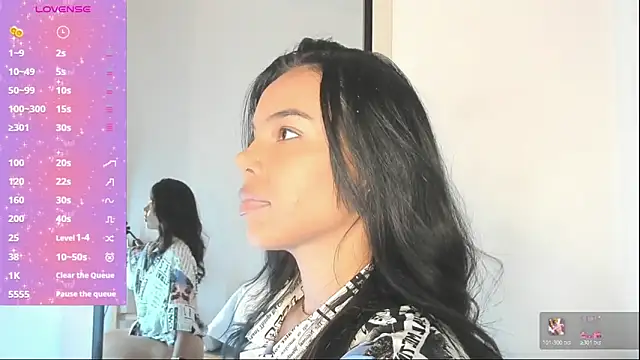 Snapshot of Blackywhiite chatting on November 2025 12:15:01 PM Blackywhiite online show from November 2025 12:15:01 PM