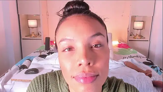 Snapshot of Blackywhiite chatting on November 2025 04:05:01 PM Blackywhiite online show from November 2025 04:05:01 PM