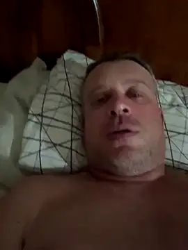 Snapshot of wellingtonmds chatting on November 2025 01:16:01 AM wellingtonmds online show from November 2025 01:16:01 AM