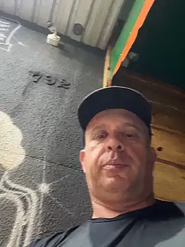 Snapshot of wellingtonmds chatting on November 2025 11:38:02 PM wellingtonmds online show from November 2025 11:38:02 PM