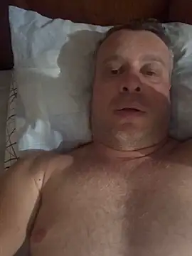 Snapshot of wellingtonmds chatting on November 2025 01:16:02 AM wellingtonmds online show from November 2025 01:16:02 AM