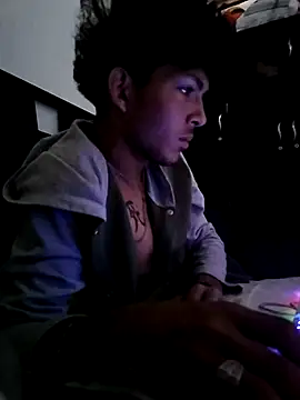 Snapshot of LyliaWood chatting on October 2025 04:50:01 PM LyliaWood online show from October 2025 04:50:01 PM