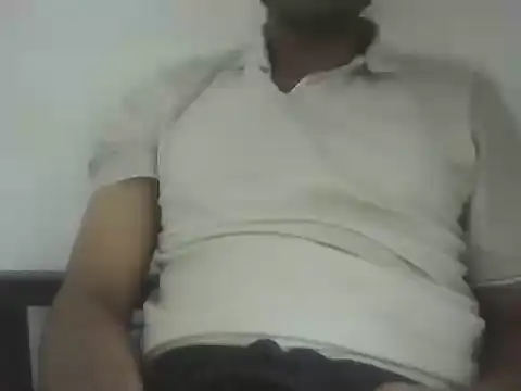 Snapshot of nick2445 chatting on November 2025 06:07:01 PM nick2445 online show from November 2025 06:07:01 PM