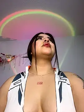 Snapshot of Ayleen_Honey chatting on October 2025 11:17:02 PM Ayleen Honey online show from October 2025 11:17:02 PM