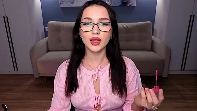 Snapshot of Loren_Dray chatting on November 2025 01:55:01 PM Loren Dray online show from November 2025 01:55:01 PM