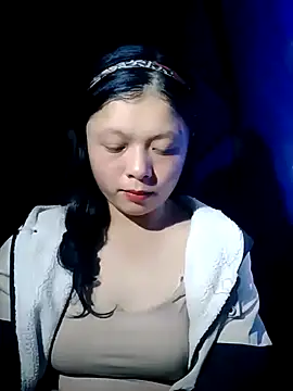 Snapshot of lisa-bae00 chatting on November 2025 11:33:02 AM lisa-bae00 online show from November 2025 11:33:02 AM