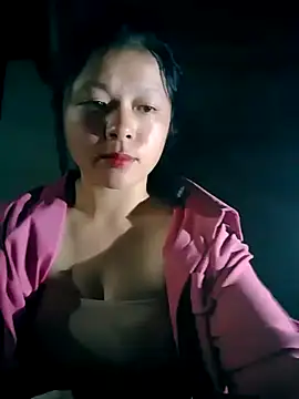 Snapshot of lisa-bae00 chatting on November 2025 12:38:01 PM lisa-bae00 online show from November 2025 12:38:01 PM