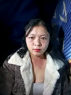 Snapshot of lisa-bae00 chatting on November 2025 10:37:01 PM lisa-bae00 online show from November 2025 10:37:01 PM