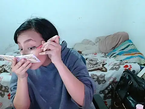 fresita streamer online show from October 2025 05:08:01 AM