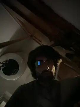 Snapshot of Paapii1098 chatting on December 2025 03:45:02 AM Paapii1098 online show from December 2025 03:45:02 AM