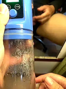 Snapshot of mrbigso22 chatting on November 2025 10:36:02 AM mrbigso22 online show from November 2025 10:36:02 AM