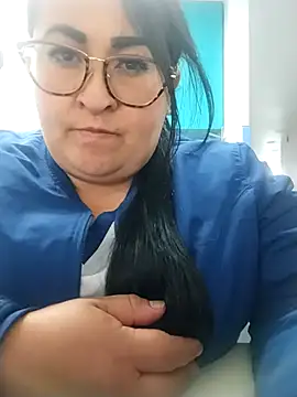 julitziI 09 online show from November 2025 08:42:01 AM