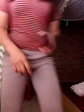 Snapshot of sowbibi chatting on December 2025 12:47:02 PM sowbibi online show from December 2025 12:47:02 PM