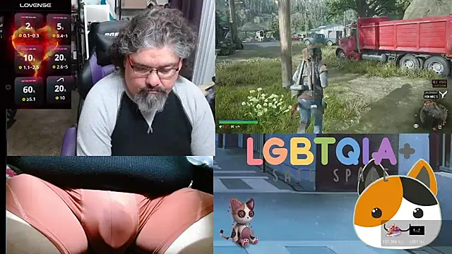 Snapshot of geekycastillo chatting on November 2025 08:42:02 PM geekycastillo online show from November 2025 08:42:02 PM