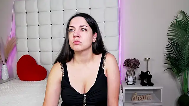 Snapshot of AlsouKass chatting on November 2025 07:05:02 AM AlsouKass online show from November 2025 07:05:02 AM