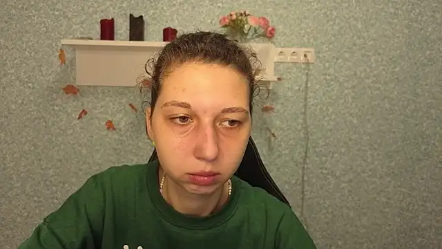 Snapshot of CuteEllii chatting on December 2025 05:15:02 AM CuteEllii online show from December 2025 05:15:02 AM