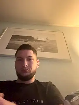 Snapshot of Pablo_benzoo chatting on October 2025 01:11:02 PM Pablo benzoo online show from October 2025 01:11:02 PM