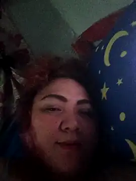 H2ooowIzee22 online show from October 2025 11:44:02 AM