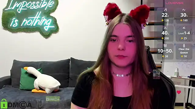 Snapshot of MiraaBloom chatting on November 2025 02:17:01 PM MiraaBloom online show from November 2025 02:17:01 PM