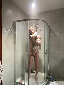 Ginge2002 online show from November 2025 04:18:02 PM