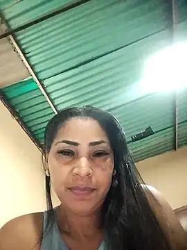 Snapshot of Sussana_tinner chatting on October 2025 01:06:02 AM Sussana tinner online show from October 2025 01:06:02 AM
