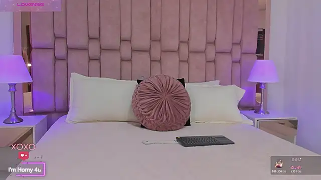 Snapshot of Scarletgod chatting on December 2025 08:58:02 PM Scarletgod online show from December 2025 08:58:02 PM