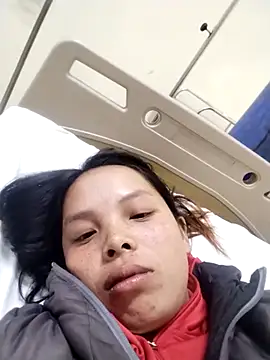 Snapshot of rickkis2k chatting on December 2025 04:02:01 PM rickkis2k online show from December 2025 04:02:01 PM