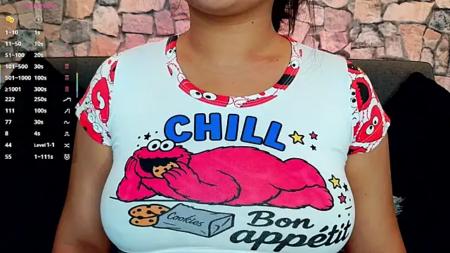 Snapshot of mia_roux1 chatting on November 2025 05:04:02 PM mia roux1 online show from November 2025 05:04:02 PM