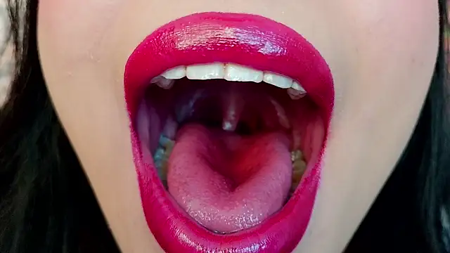 Snapshot of mia_roux1 chatting on November 2025 05:40:01 AM mia roux1 online show from November 2025 05:40:01 AM