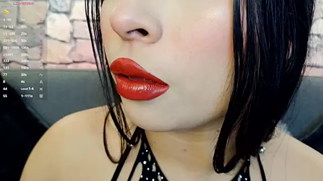 Snapshot of mia_roux1 chatting on November 2025 11:19:02 PM mia roux1 online show from November 2025 11:19:02 PM