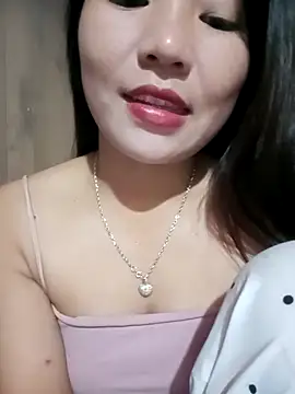 Snapshot of -Lanaa- chatting on October 2025 12:02:02 PM -Lanaa- online show from October 2025 12:02:02 PM