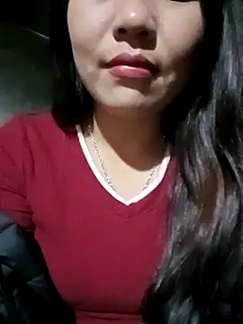 Snapshot of -Lanaa- chatting on November 2025 06:12:01 PM -Lanaa- online show from November 2025 06:12:01 PM